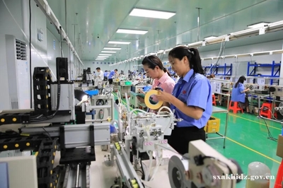 市委四屆十二次全會與會人員來安康高新區觀摩